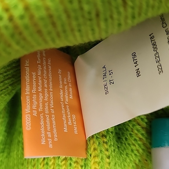 Teenage Mutant Ninja Turtles Licensed Toddler Knit Beanie Hat & Mitten Set - Picture 7 of 8